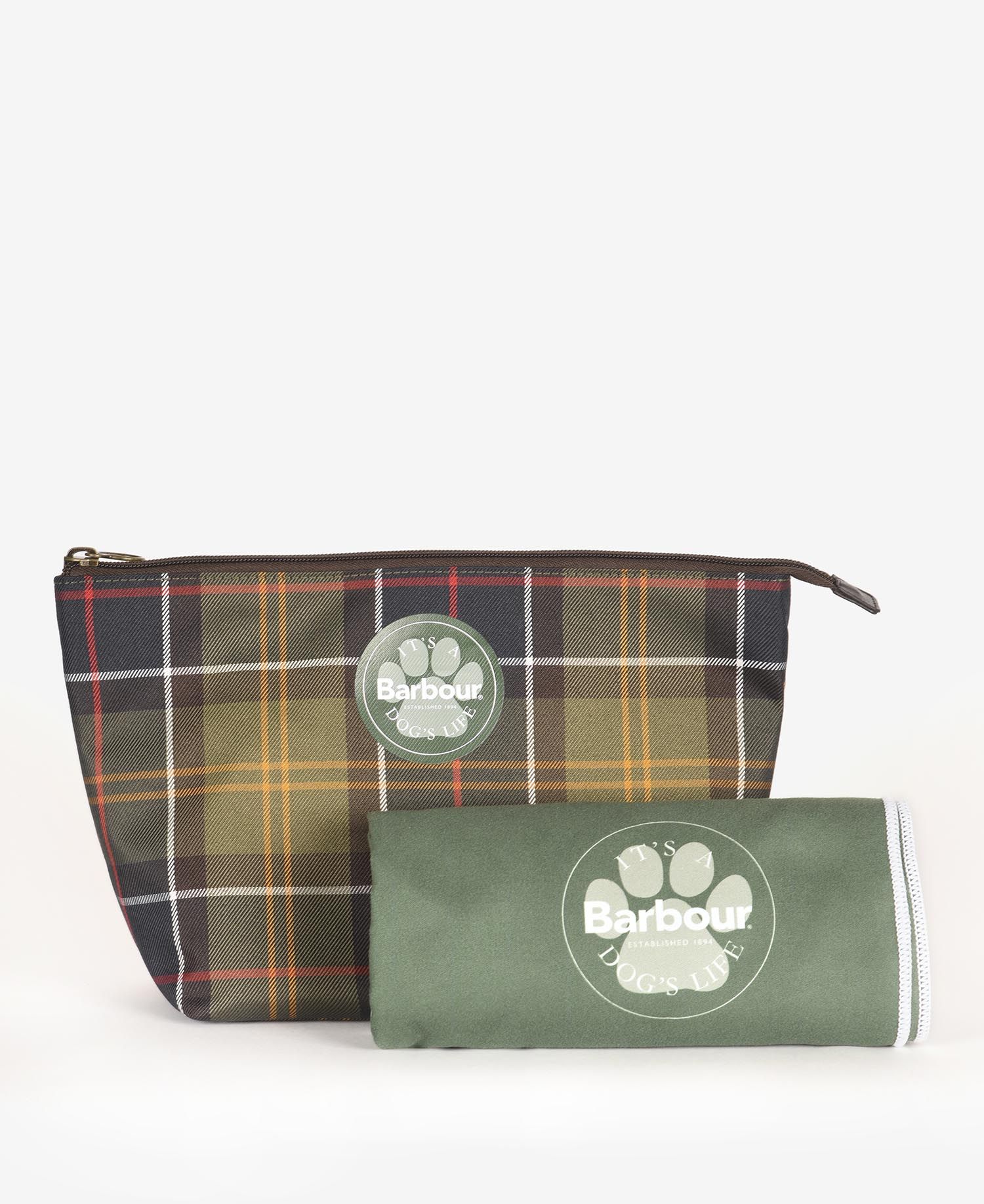 DAC0074TN11_AW21_frontBarbour_Dog_Wash_Bag